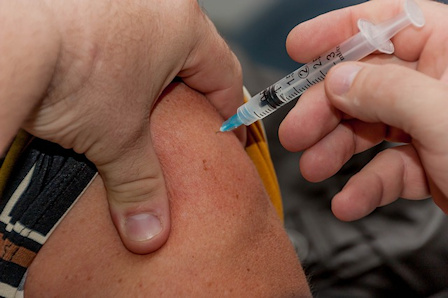 Pentagon onderzoek: Mensen met griepvaccinatie hebben 36% hogere kans op corona